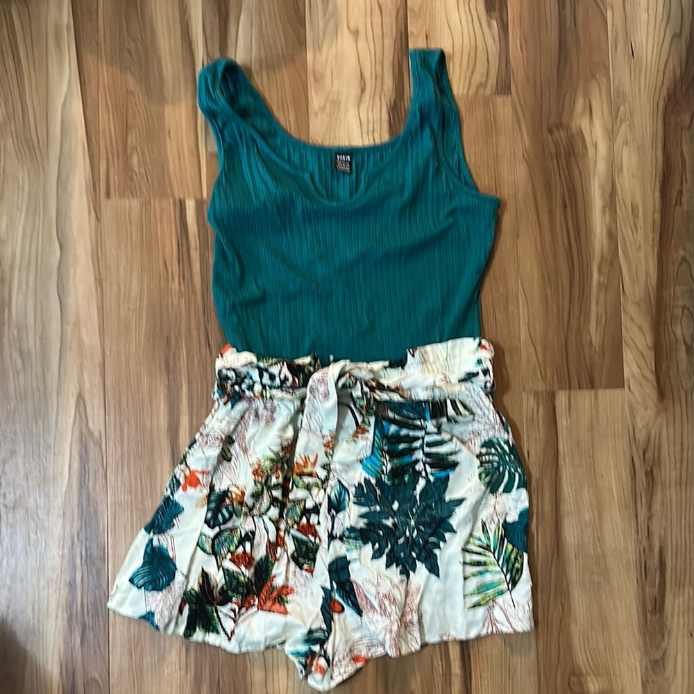 Teal Tank Top and Tropical Print Shorts Set